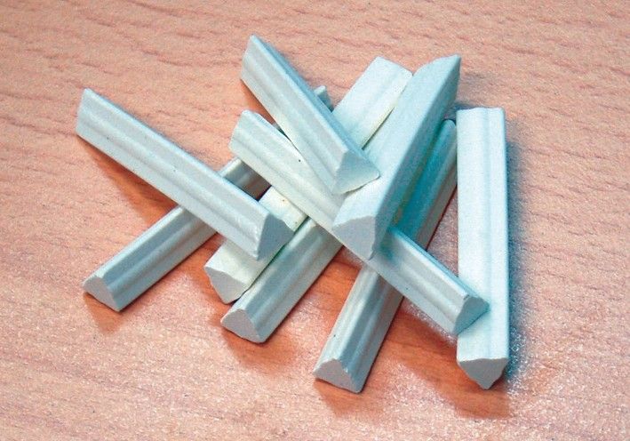 BH035 Dreikantleisten 50 x 10 mm (100 Stk.)