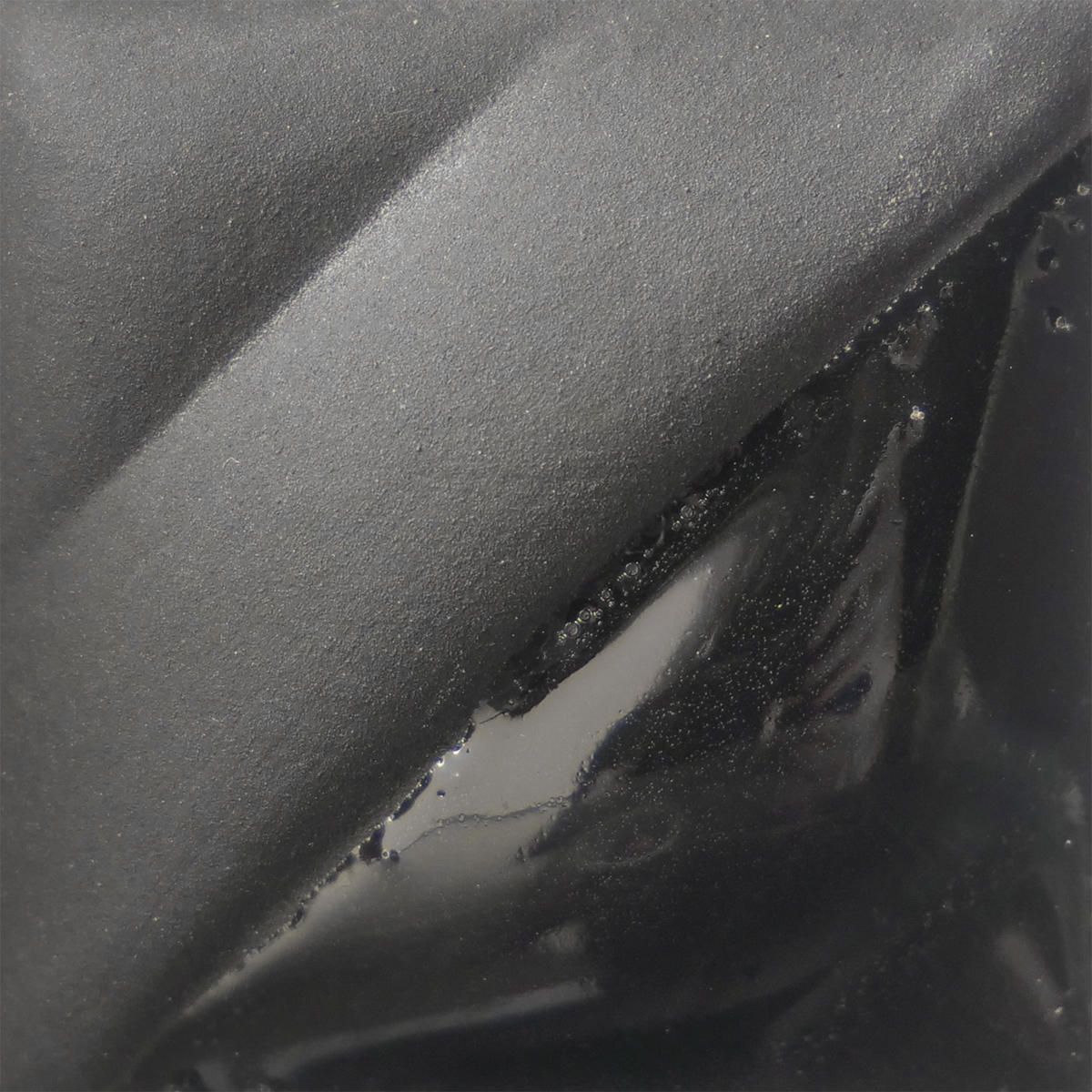 V362 ULTRA BLACK